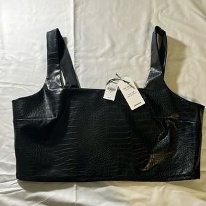 EXPRESS.Body Contour Faux Leather Cropped Tank